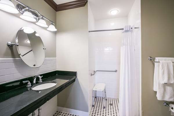  - Water Street Hotel & Marina Apalachicola