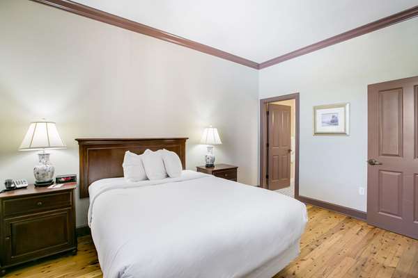  - Water Street Hotel & Marina Apalachicola