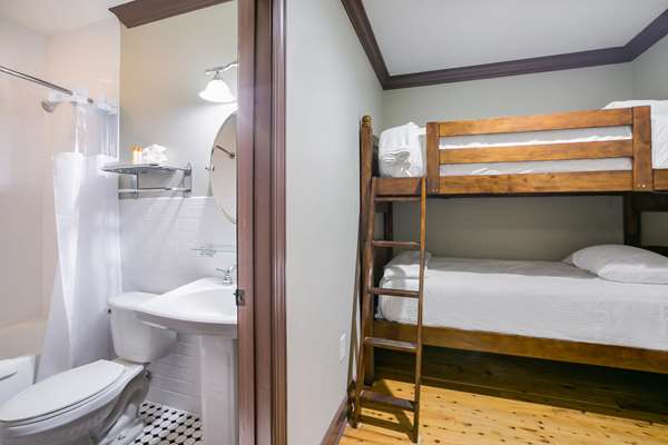  - Water Street Hotel & Marina Apalachicola