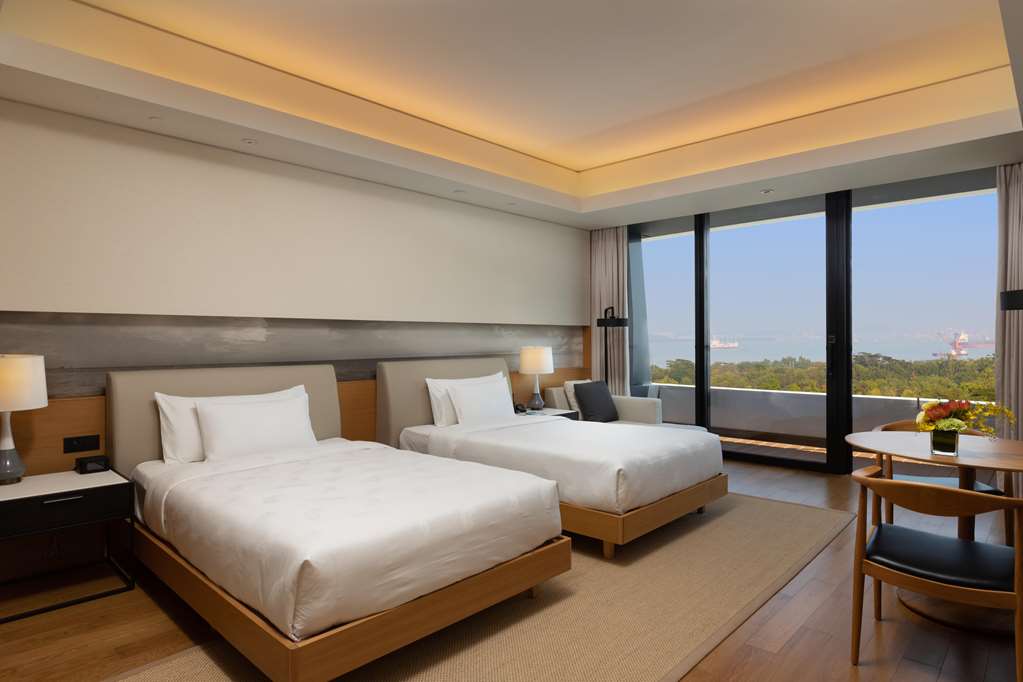 LN GARDEN HOTEL NANSHA-guestroom-Guest Room,On-Site.jpg