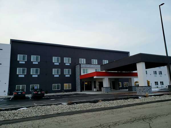 Exterior view - Best Western Plus Wayland Hotel