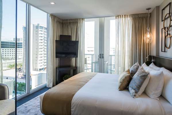  - Iberostar Berkeley Hotel South Beach Miami Beach