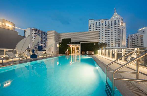 Pool - Iberostar Berkeley Hotel South Beach Miami Beach