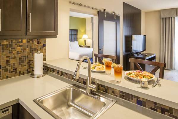 Restaurant - Prairie Meadows Hotel Altoona - I-80, Exit 142