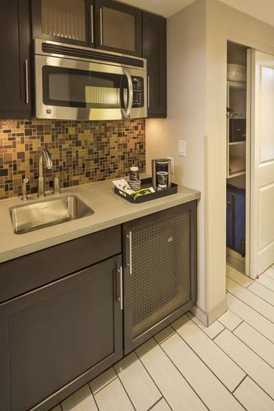  - Prairie Meadows Hotel Altoona - I-80, Exit 142