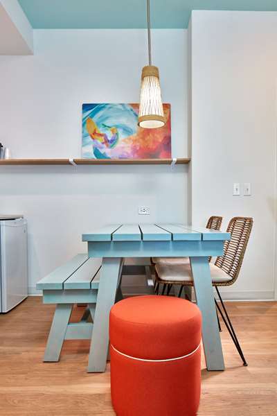  - Universal's Endless Summer Surfside Inn & Suites Orlando - I-4, Exit 75A & 75B