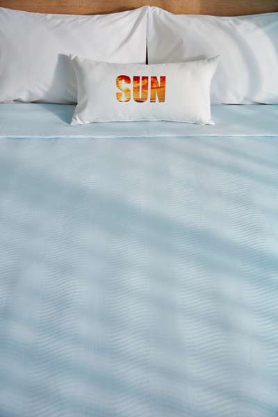  - Universal's Endless Summer Surfside Inn & Suites Orlando - I-4, Exit 75A & 75B