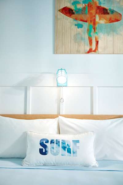  - Universal's Endless Summer Surfside Inn & Suites Orlando - I-4, Exit 75A & 75B