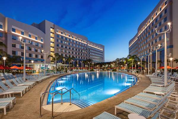 Pool - Universal's Endless Summer Surfside Inn & Suites Orlando - I-4, Exit 75A & 75B