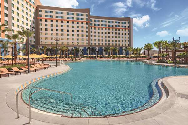 Pool - Universal Dockside Inn & Suites Orlando - I-4, Exits 75A & 75B