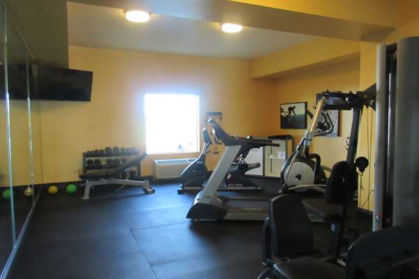 Fitness/ Exercise Room - Best Western Crater Lake Highway White City Hotel