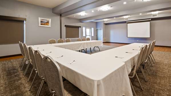  - Best Western Crater Lake Highway White City Hotel