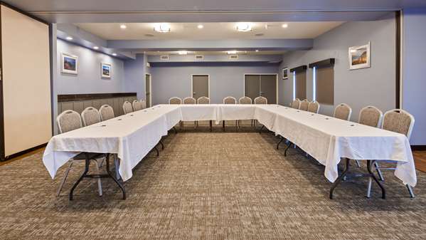  - Best Western Crater Lake Highway White City Hotel