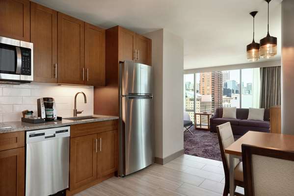  - Homewood Suites by Hilton South Loop Downtown Chicago