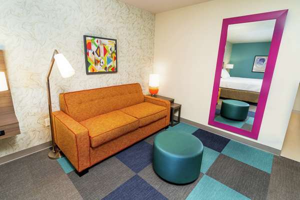  - Home2 Suites by Hilton Roseville