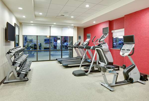 Fitness/ Exercise Room - Home2 Suites by Hilton Yakima