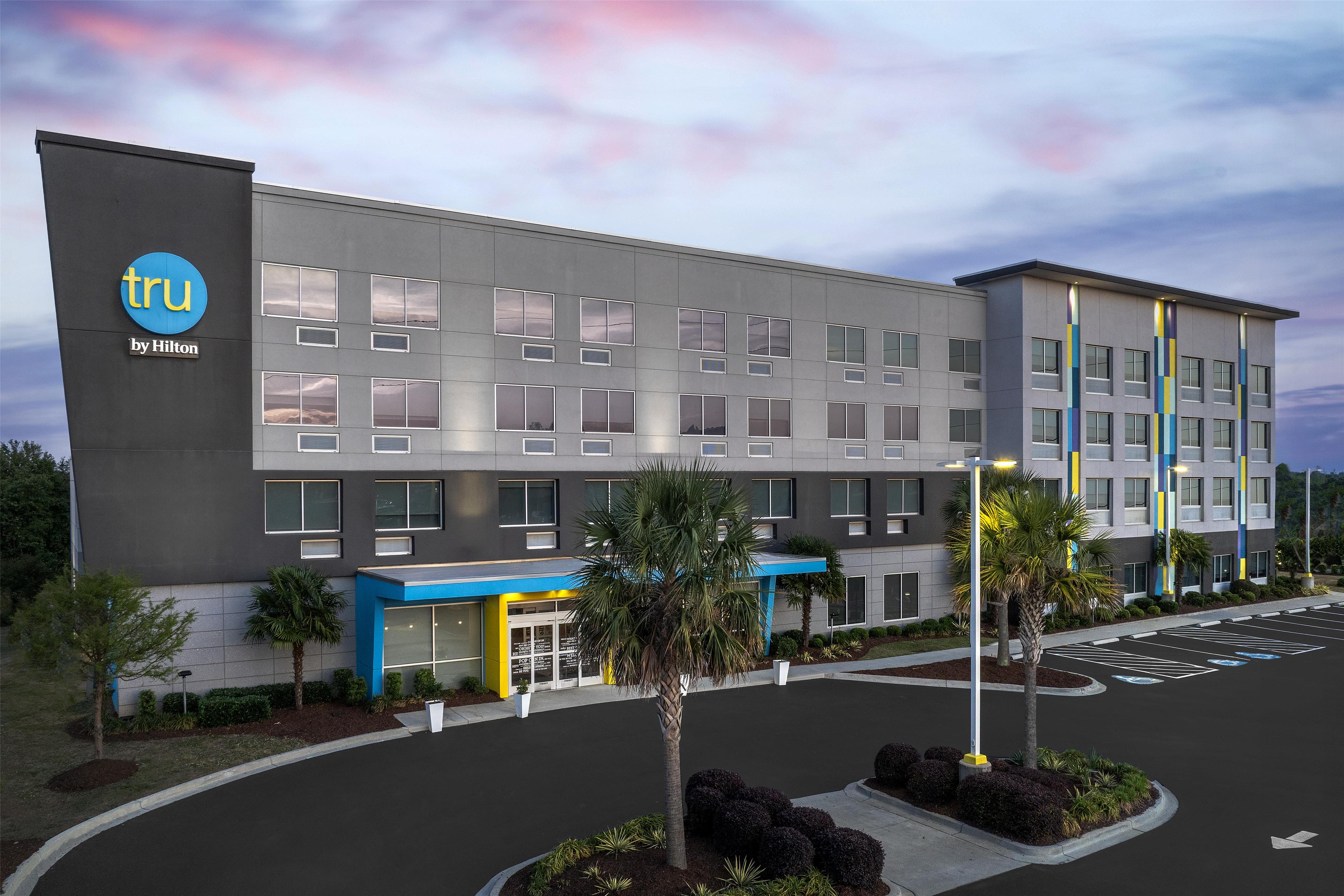Exterior | Tru by Hilton Orangeburg