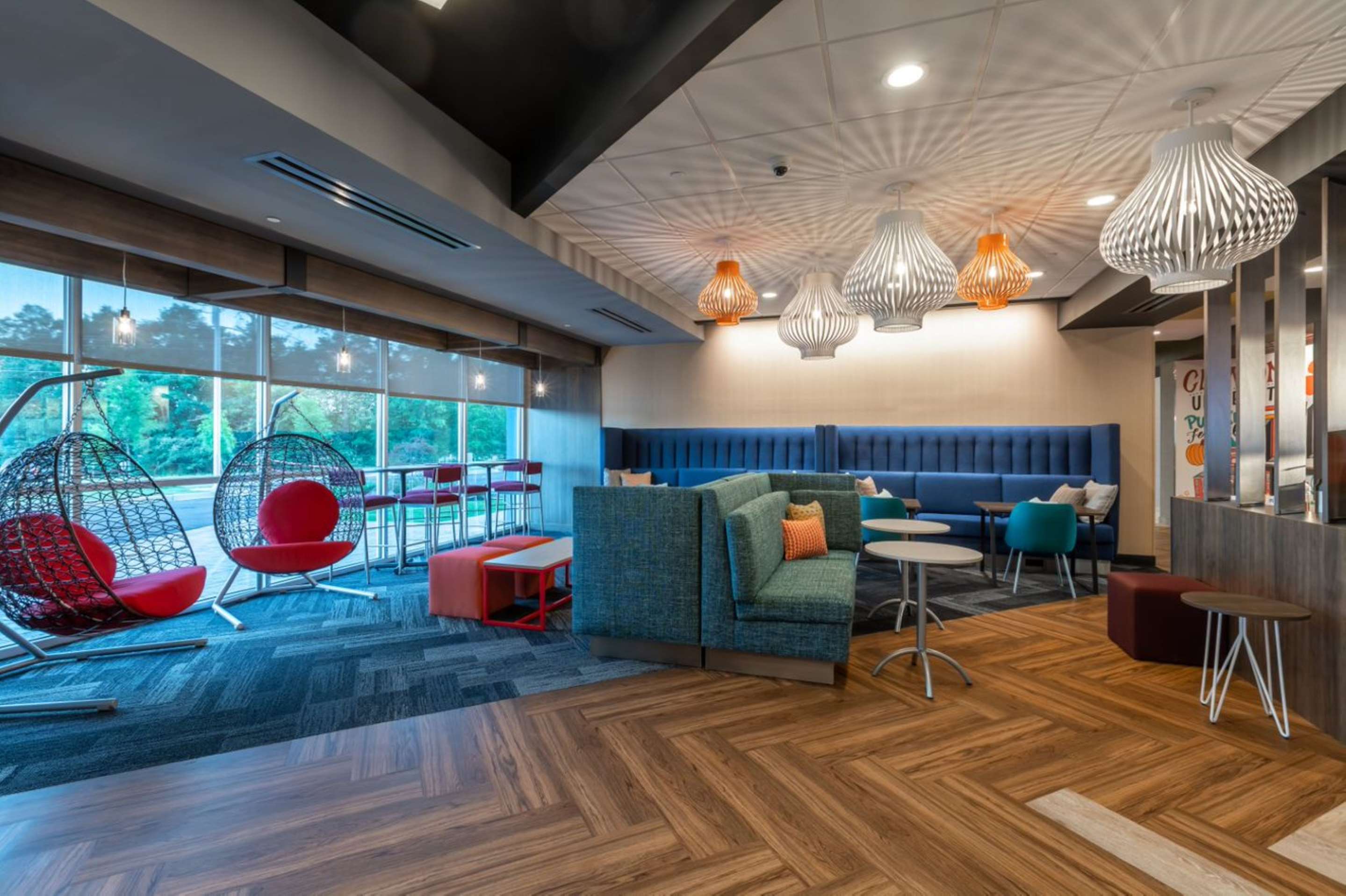 Lobby | Tru by Hilton Seneca Clemson