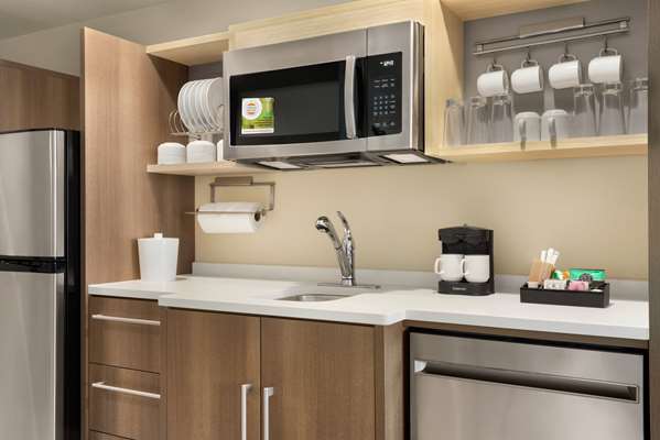  - Home2 Suites by Hilton Overland Park