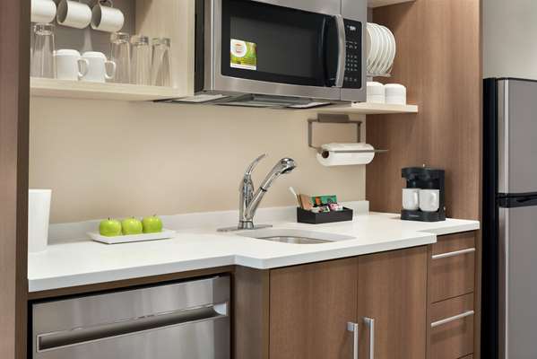 - Home2 Suites by Hilton Overland Park