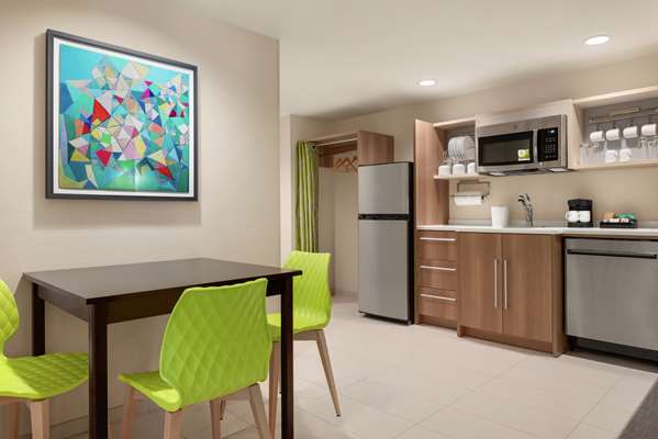  - Home2 Suites by Hilton Overland Park
