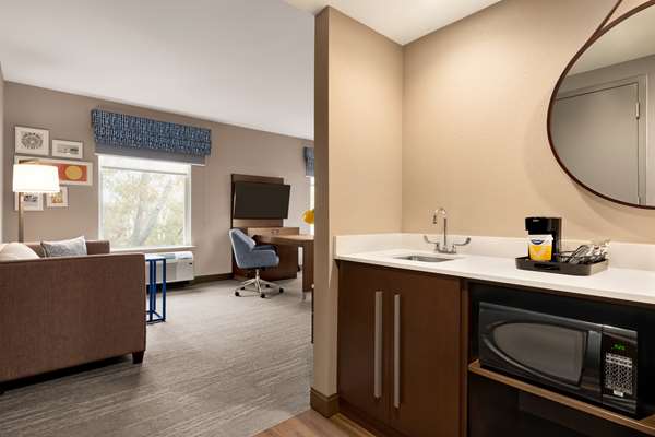  - Hampton Inn & Suites West Ocean City