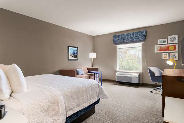  - Hampton Inn & Suites West Ocean City