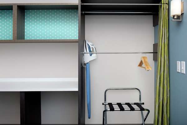  - Home2 Suites by Hilton Airport Phoenix - I-10, Exit 153