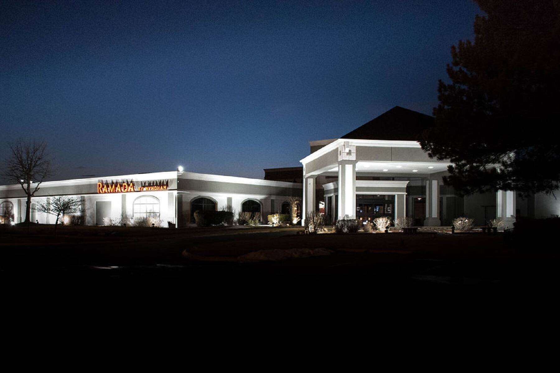 Exterior | Ramada by Wyndham North Platte & Sandhills Convention Ctr