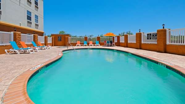 Pool - Best Western Ingleside Inn & Suites