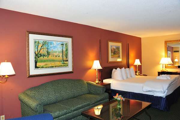  - Fort Magruder Hotel & Conference Center Williamsburg