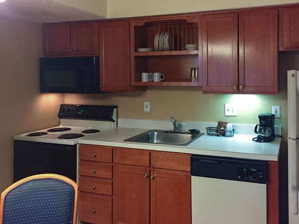  - Hilton University Place Hotel Charlotte - I-85, Exit 45