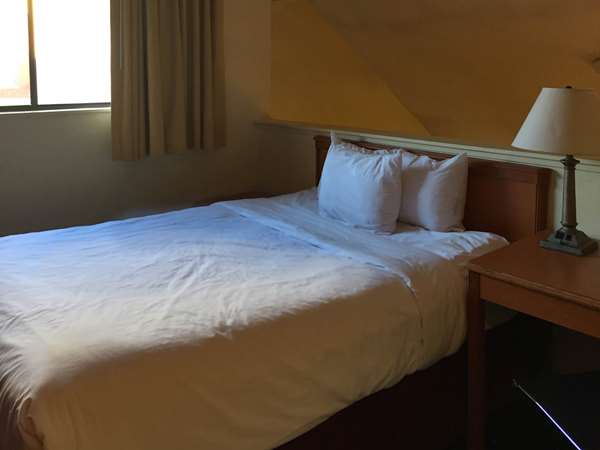  - Hilton University Place Hotel Charlotte - I-85, Exit 45