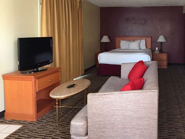  - Hilton University Place Hotel Charlotte - I-85, Exit 45