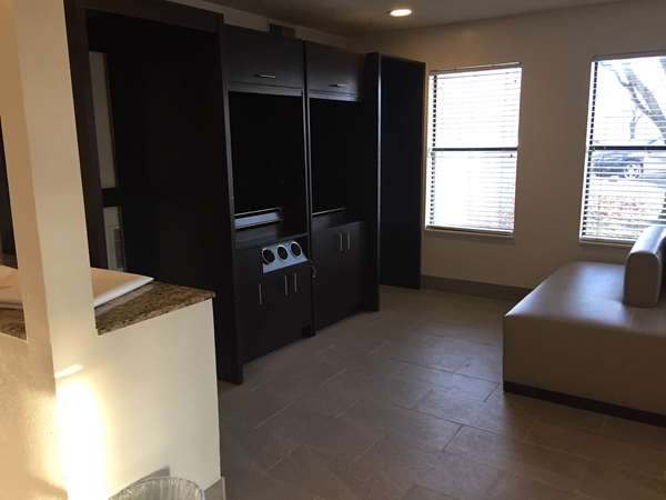  - Hilton University Place Hotel Charlotte - I-85, Exit 45