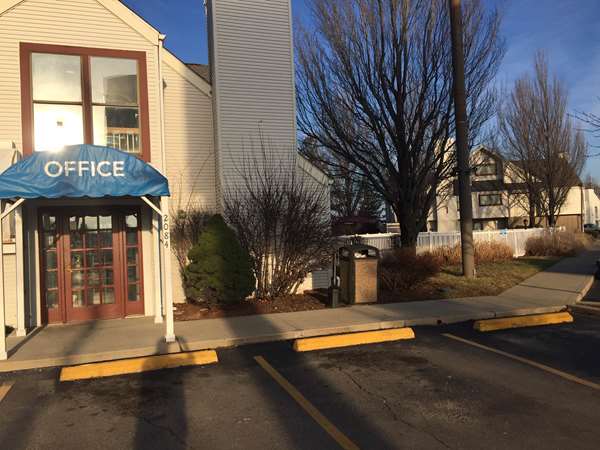 Exterior view - Hilton University Place Hotel Charlotte - I-85, Exit 45