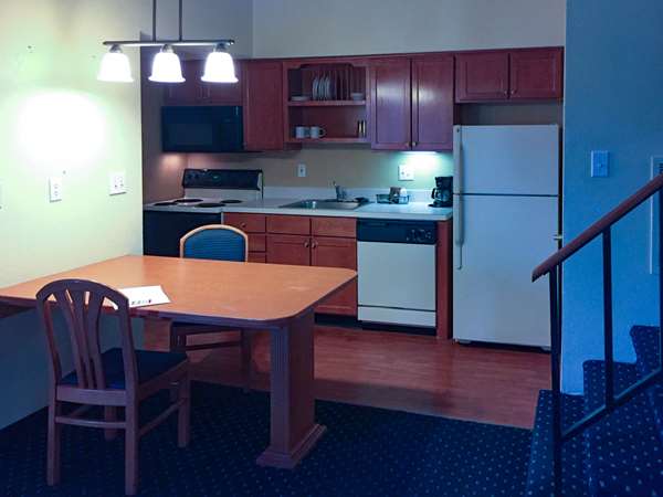  - Hilton University Place Hotel Charlotte - I-85, Exit 45