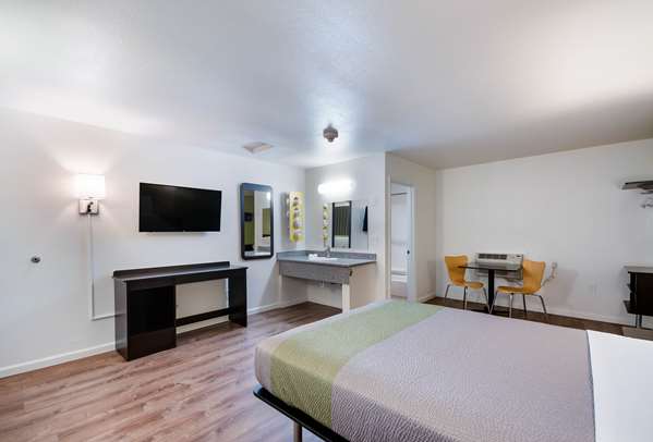  - Park Lane Suites & Inn Portland