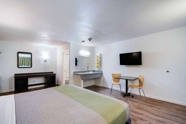  - Park Lane Suites & Inn Portland