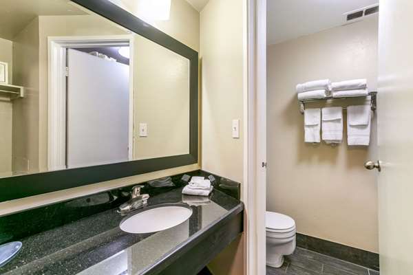  - Quality Inn Rawlins - I-80, Exit 211