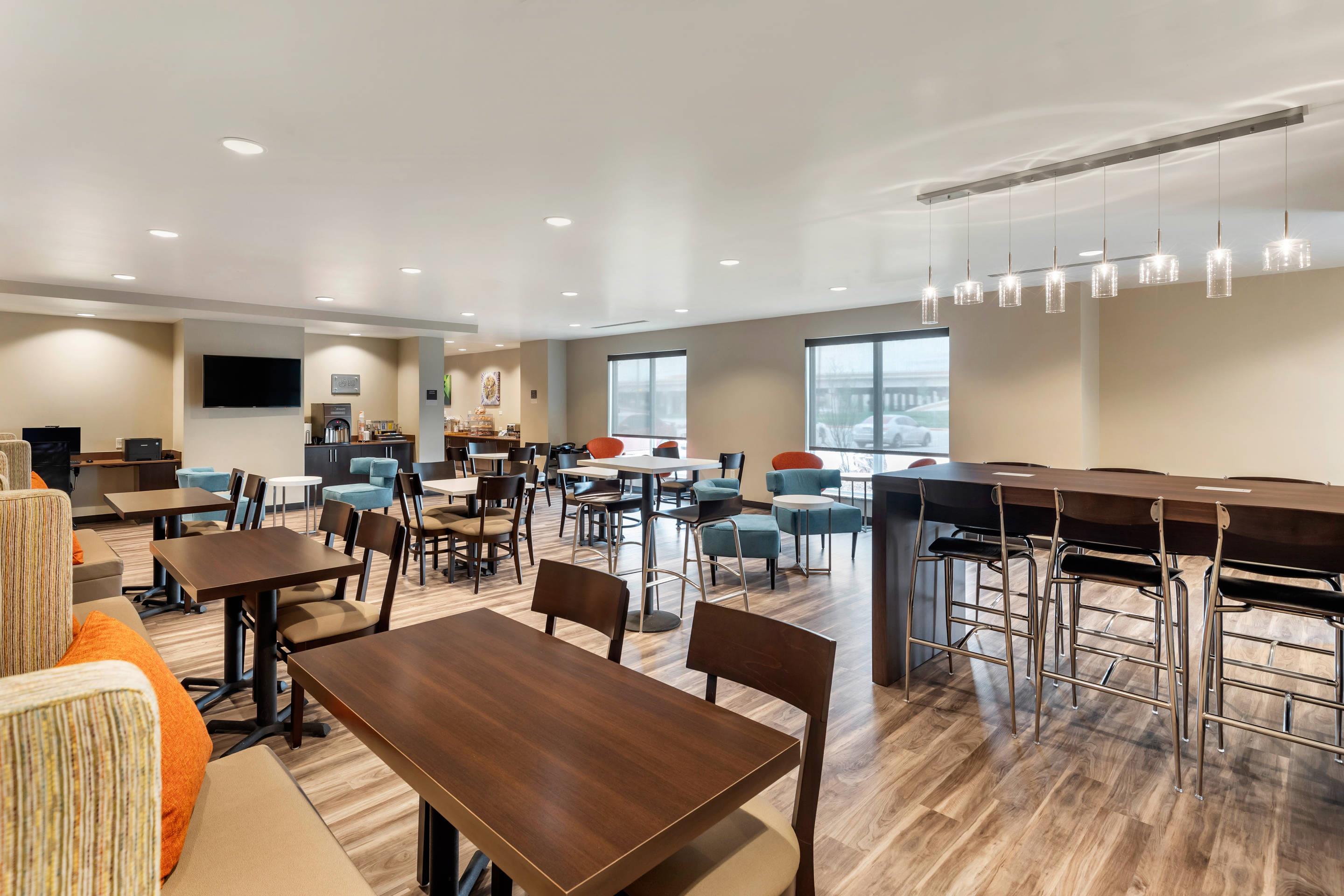 Breakfast area