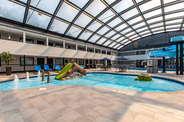 Pool - Best Western Rochester Hotel Mayo Clinic Area