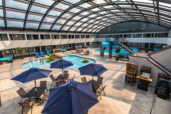 Pool - Best Western Rochester Hotel Mayo Clinic Area