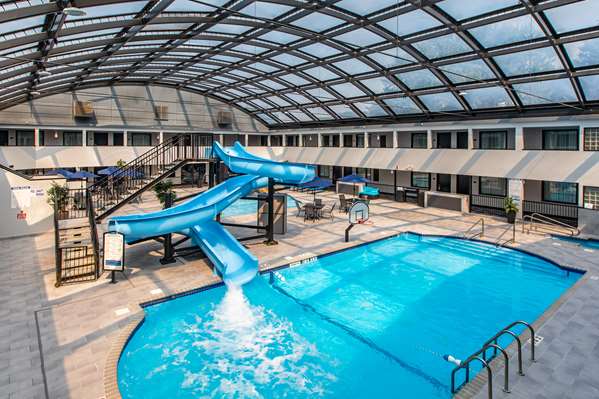 Pool - Best Western Rochester Hotel Mayo Clinic Area