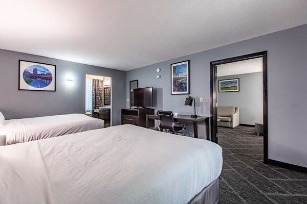 Suite - Best Western Rochester Hotel Mayo Clinic Area