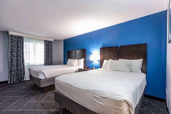 Suite - Best Western Rochester Hotel Mayo Clinic Area