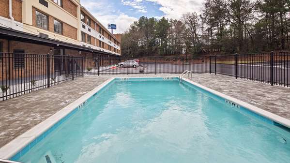 Pool - Best Western Marietta Ballpark Hotel - I-75, Exit 260