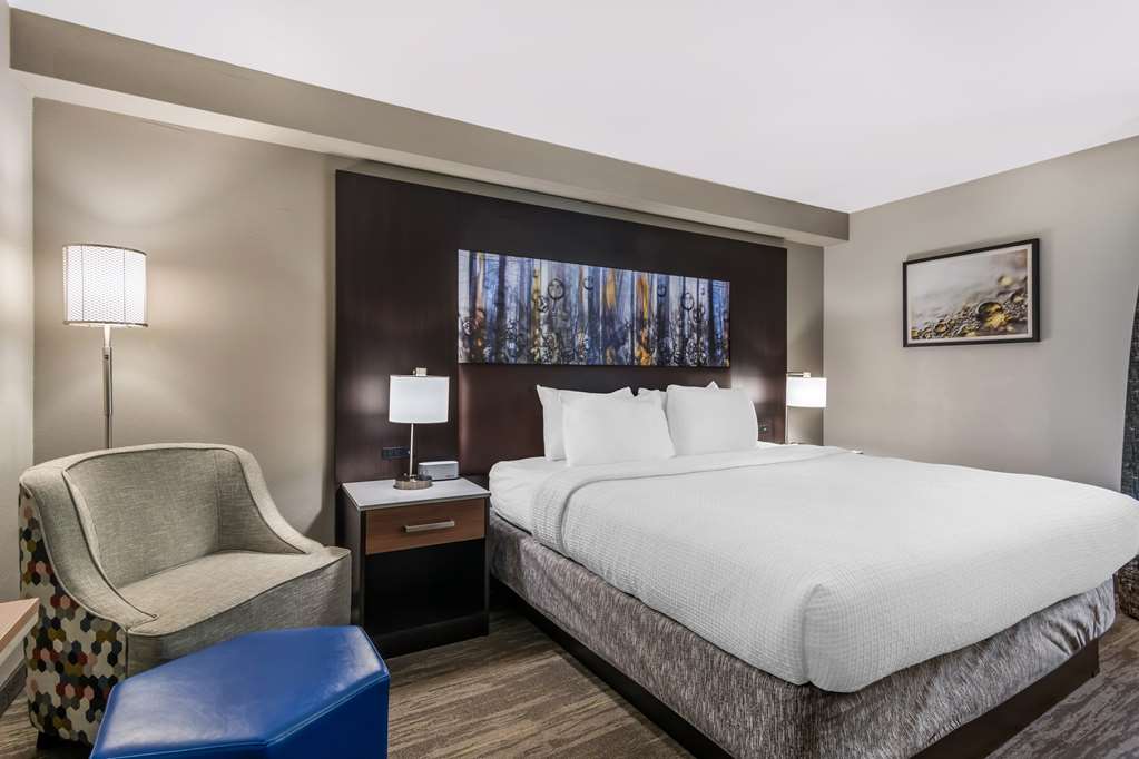 Best Western Atlanta-Marietta Ballpark Hotel-guestroom-Guest Room,On-Site.jpg
