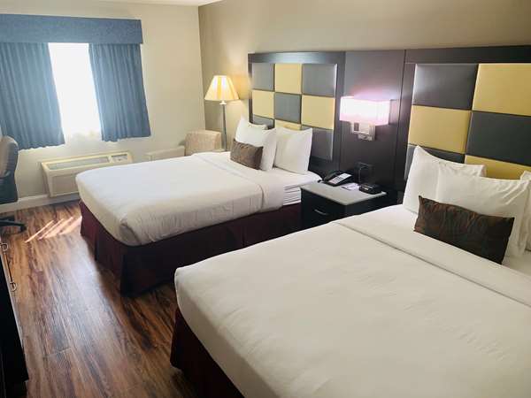  - SureStay Plus by Best Western Redding - I-5, Exit 677