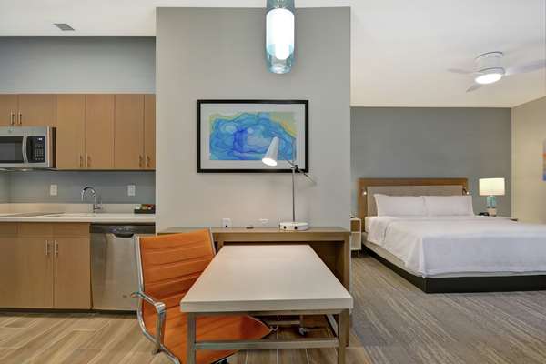  - Homewood Suites by Hilton Eastlake Chula Vista